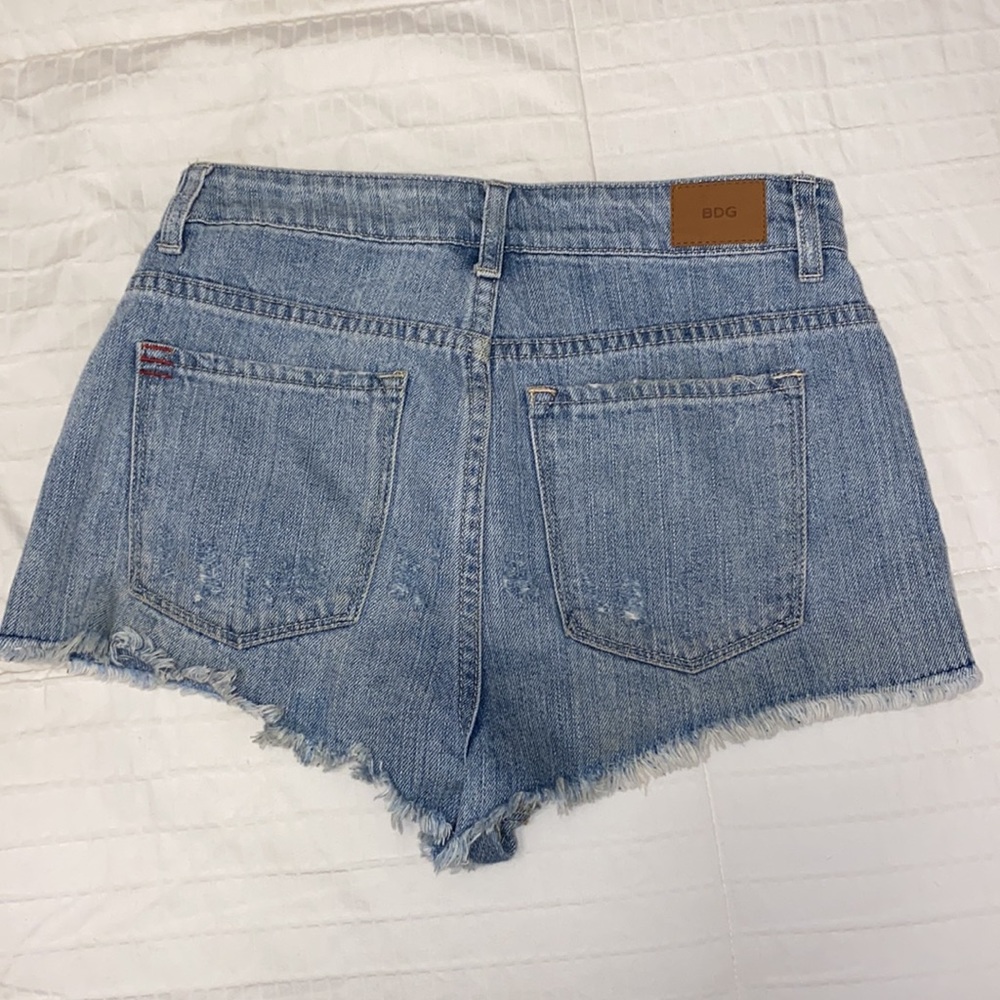 Camo & Jean High Rise Shorts - Picture 2 of 9